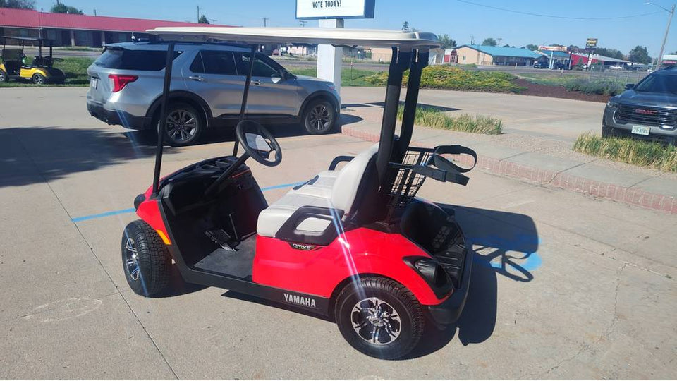 2025 Yamaha QuieTech Crossover Golf Car