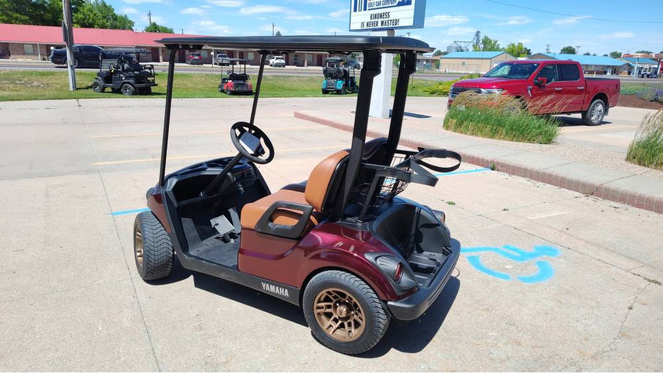 2017 Yamaha QuieTech Golf Car